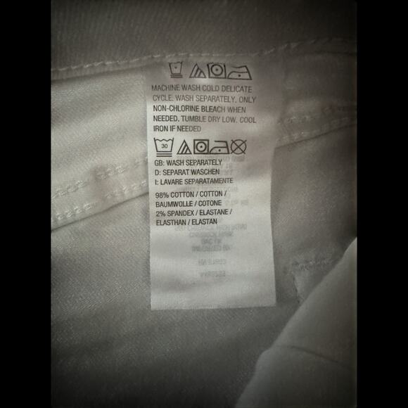 Candace Cameron Bure White Distressed Shorts 16P Petite NWOT Cotton Blend - Picture 10 of 11